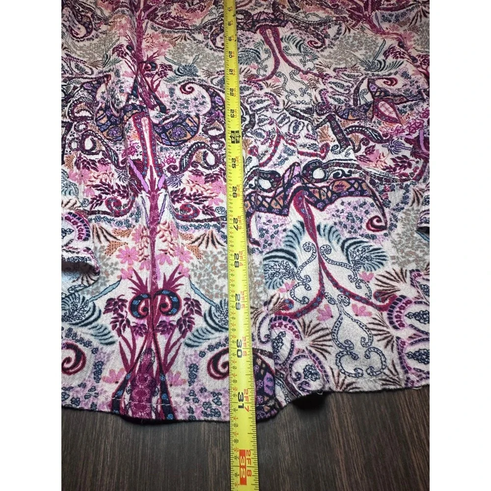 Knox Rose vibrant paisley